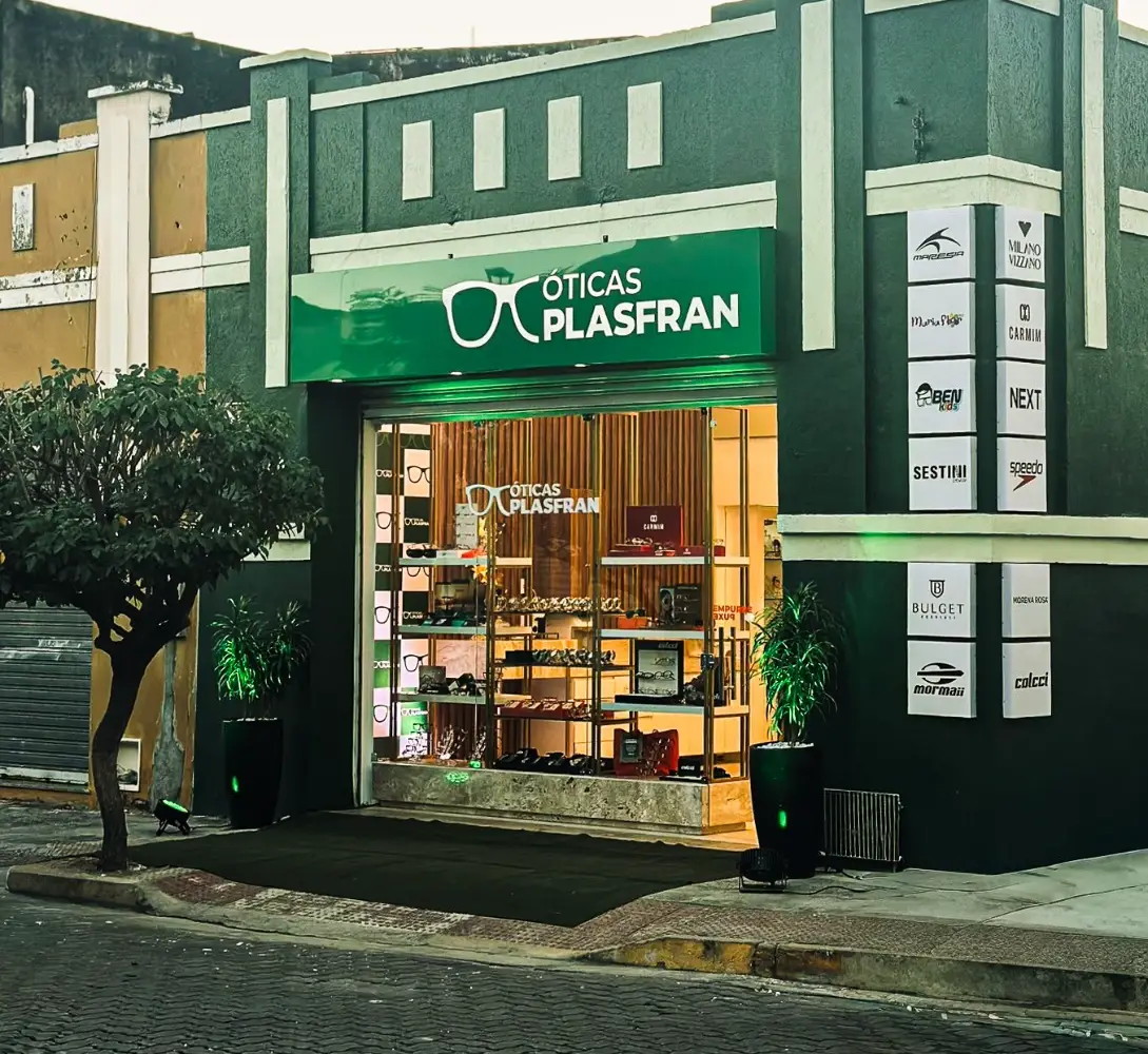 Loja das Óticas Plasfran em Sobral